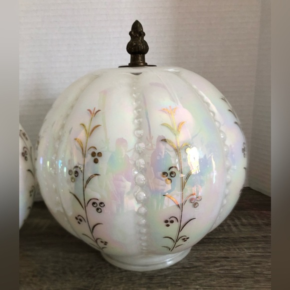 Vtg Pearlescent Globe Light Shades - Picture 11 of 16